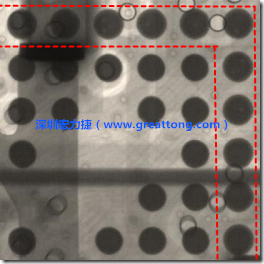BGA錫球尺寸小于0.4mm，采用降低BGA內圍襲球的錫膏量所得到X-Ray，稍微留意一下可以發(fā)現(xiàn)最外圈的錫量(圓的直徑)比其他內圍的錫球上的錫量來得多一點點。也就是外圈的黑色圓形直徑比內圈的圓形來得大一點點。